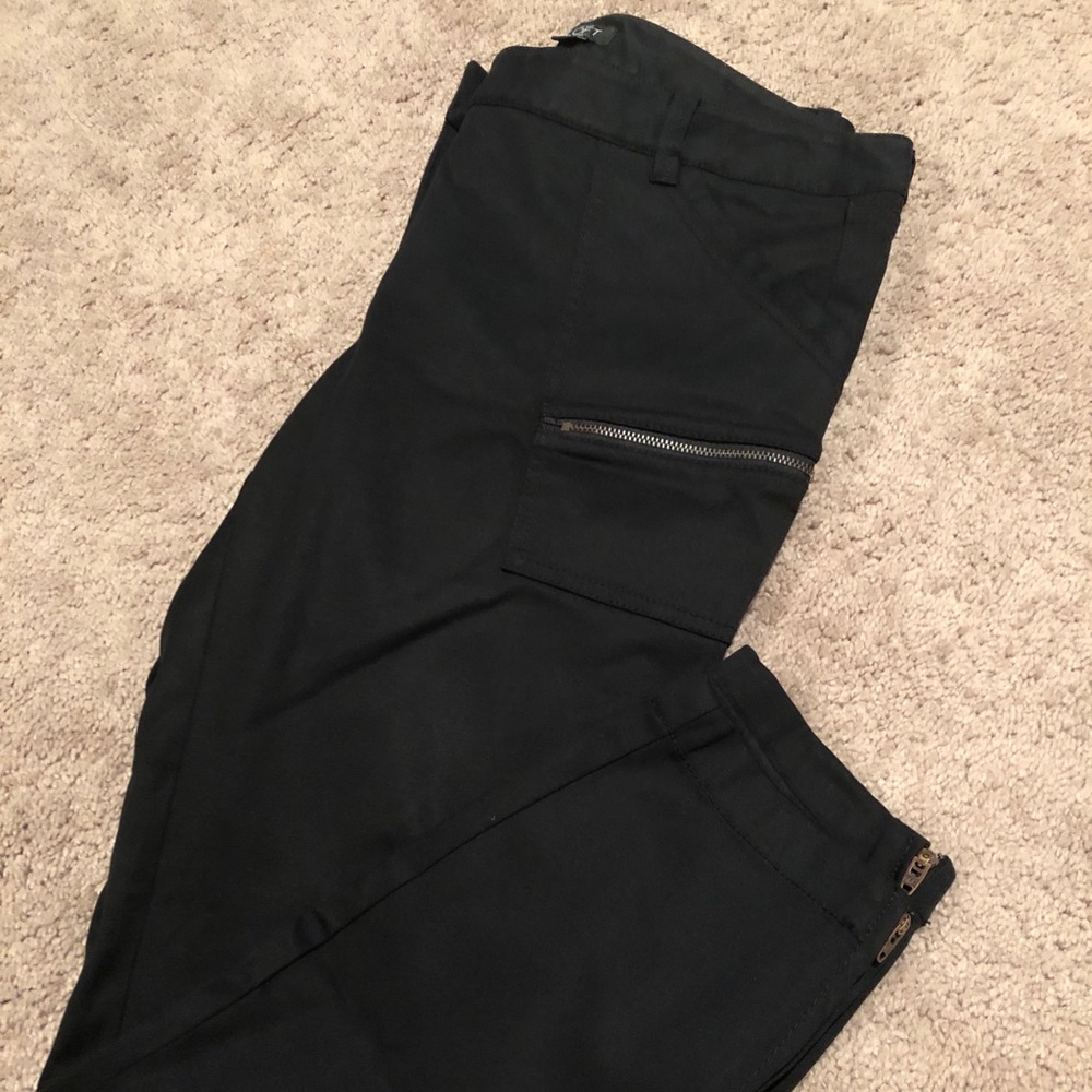 Black petite loft pants